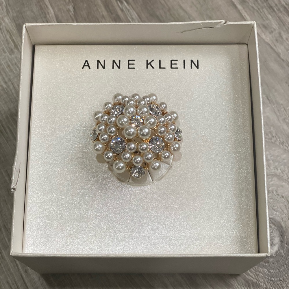 Anne Klein Brooch Pin